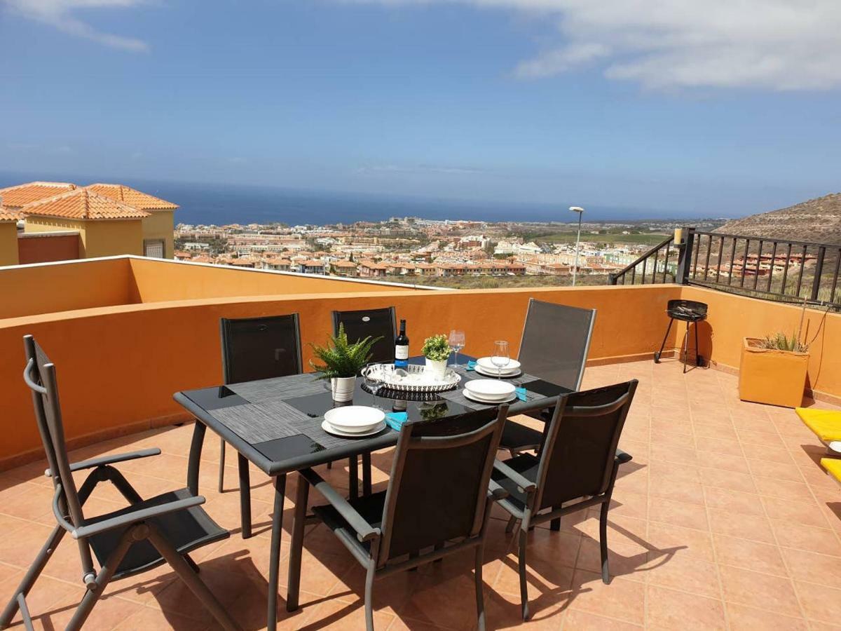 Villa Roque Del Conde With Private Pool, Terrace With Fantastic Sea Views, Wifi, Garden, Garage Adeje Exterior foto