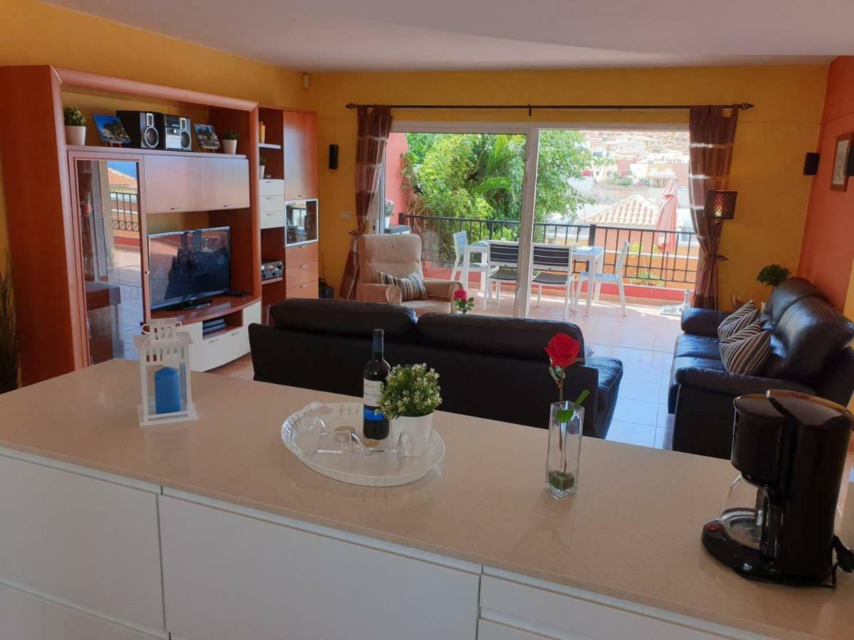 Villa Roque Del Conde With Private Pool, Terrace With Fantastic Sea Views, Wifi, Garden, Garage Adeje Exterior foto